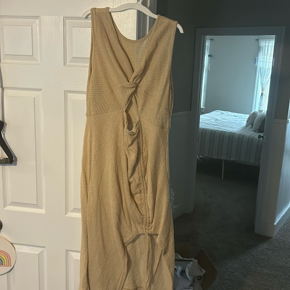 Women’s dress